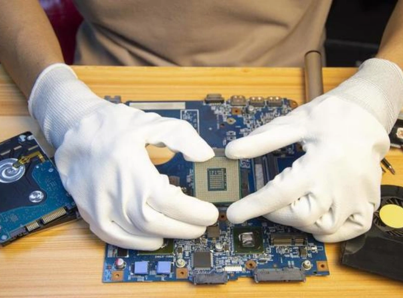 IT Setup and Maintenance